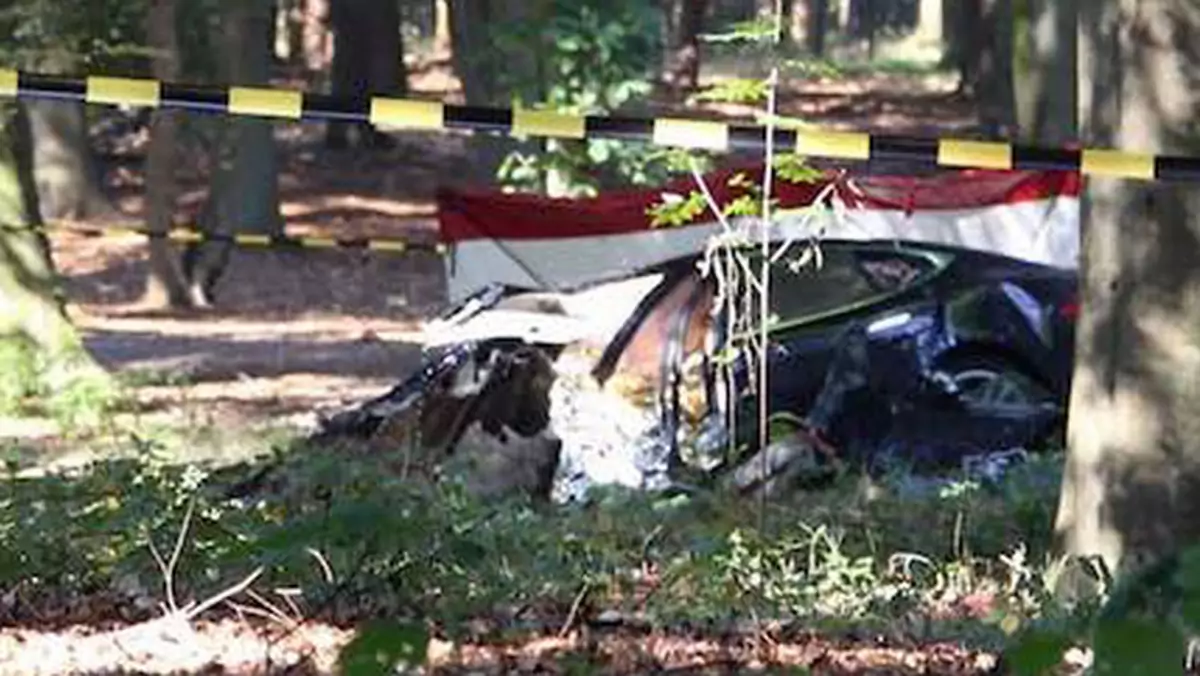 Śmiertelny wypadek w Tesli Model S na holenderskiej drodze