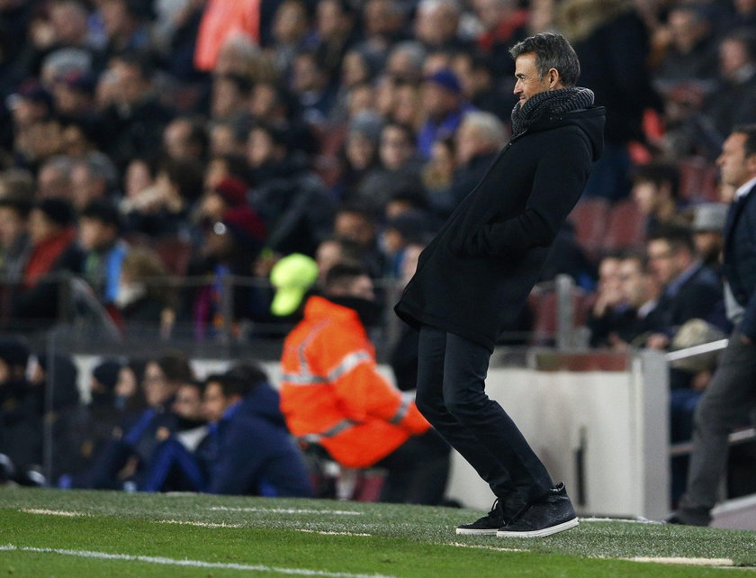 Luis Enrique rzucił się na dziennikarza po porażce Barcelony z PSG!