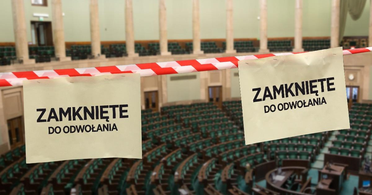 Przerwa w obradach. PO zawiesiła protest w Sejmie, ale chce odwołania marszałka. Kaczyński: "Wniosek nieracjonalny, żeby nie powiedzieć kabaretowy"