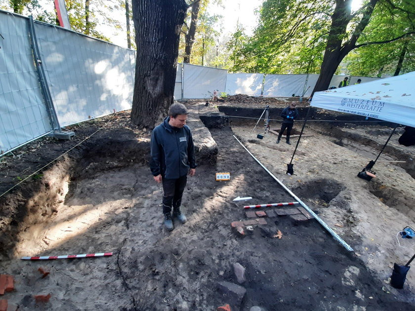 Szczątki żołnierzy na Westerplatte. Naukowcy chcą zrekonstruować ich twarze