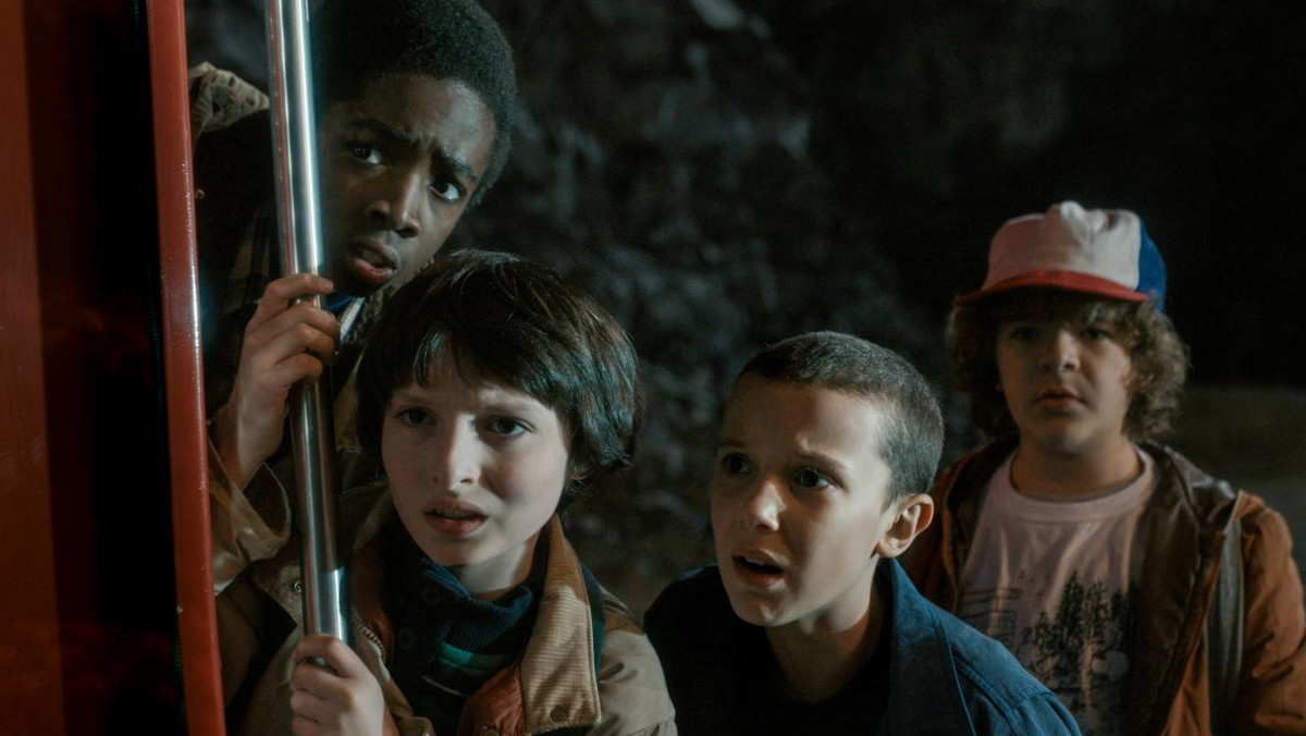 Twórcy serialu „Stranger Things” mają zrezygnować z funkcji showrunnerów i reżyserów produkcji po trzecim sezonie. Takie informacje podał serwis Moviefone powołując się na osoby związane z produkcją serialu.