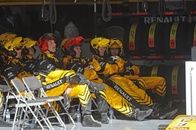 Grand Prix Australii 2010: Kubica drugi, Button najszybciej  (relacja, wyniki)