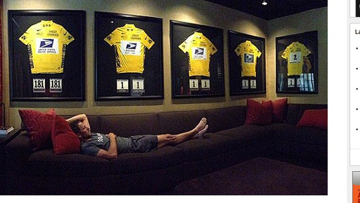 Lance Armstrong, amerykański kolarz, po tym, jak ostatnio odebrano mu wszystkie tytuły nie robi nic by odbudować swój wizerunek, a wręcz można powiedzieć, że coraz bardziej się pogrąża.