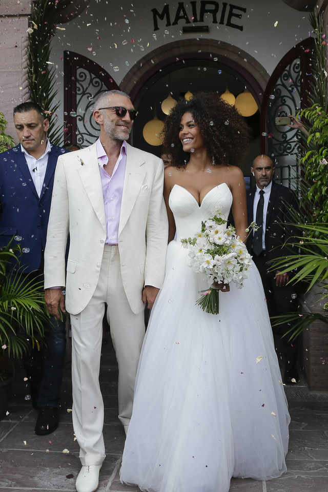  Vincent Cassel i Tina Kunakey wzięli ślub