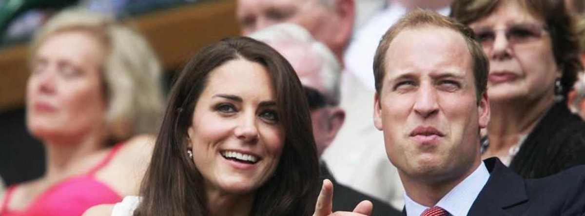 Książę William i jego żona Catherine zasiedli w loży królewskiej na trybunach kortu centralnego, by oglądać spotkanie Brytyjczyka Andy'ego Murray'a z Francuzem Richardem Gasquetem.