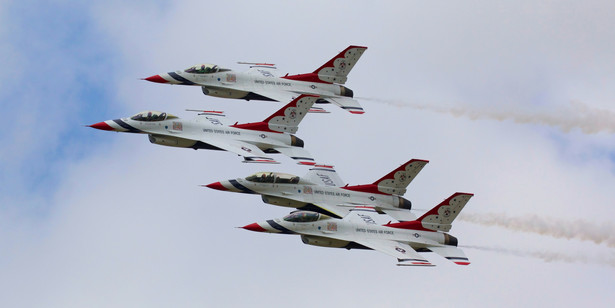 Stacjonujący w Estonii w ramach misji NATO Baltic Air Policing żołnierze polskich sił powietrznych zostali w środę odznaczeni medalami za pomyślną służbę.