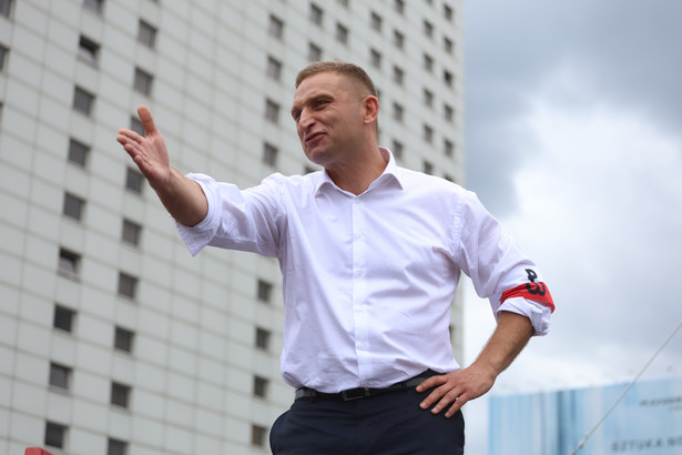 Prezydent Radomia przeciwko startowi Bąkiewicza z listy PiS z okręgu radomskim