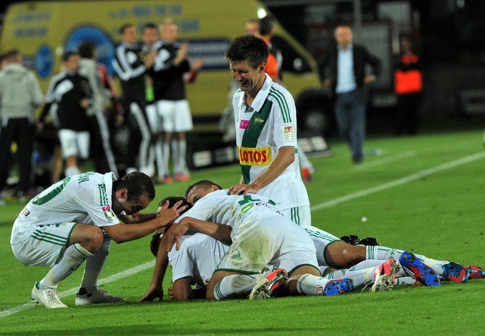 PIŁKA NOŻNA LIGA POLSKA POGOŃ SZCZECIN LECHIA GDAŃSK