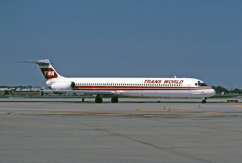 Samolot który uległ wypadkowi, w barwach TWA (1985 r.)