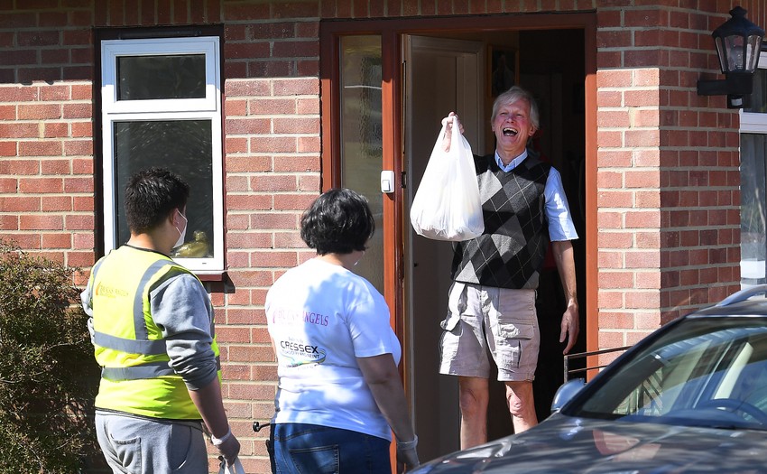 Deljenje hrane u Haj Vikomu, Bakingemšir 