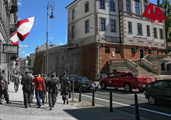 Wyjątkowe kolaże zdjęć współczesnych i z powstania