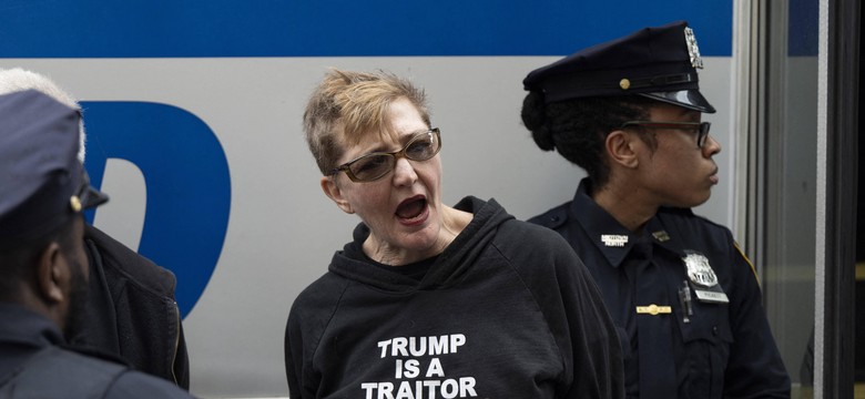 Dantejskie sceny przed budynkiem ONZ. Przeciwnicy Trumpa aresztowani