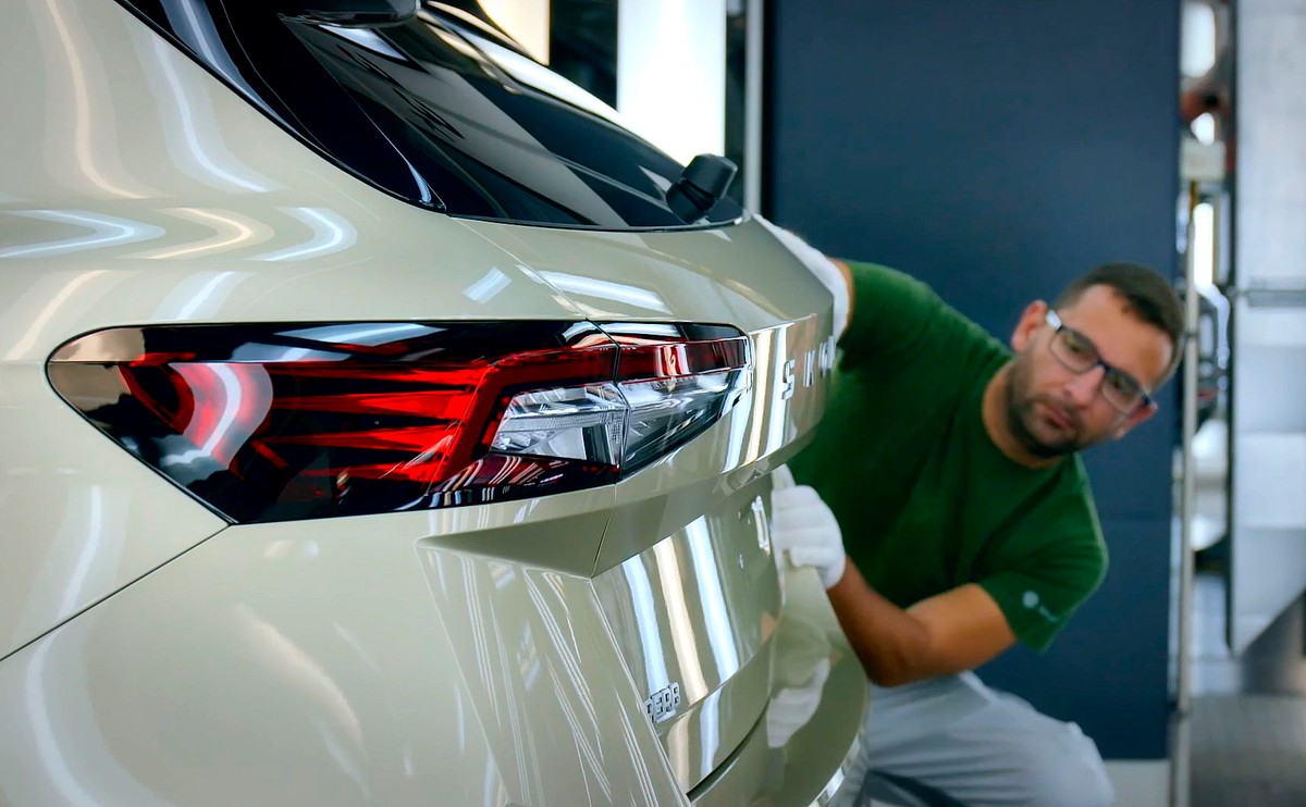 Nowa Skoda Superb kombi już w produkcji. Prawie 5-metrowe auto właśnie trafia na rynek