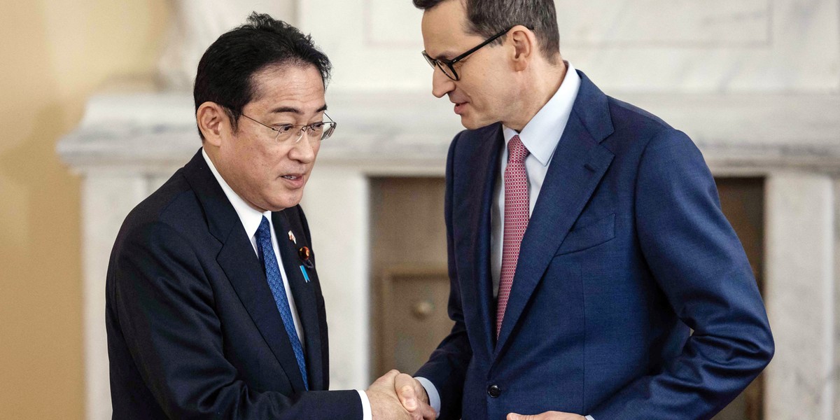 Premier Japonii obiecuje Polsce pomoc finansową, a Mateusz Morawiecki podkreśla: "Oś Chiny-Moskwa jest niebezpieczna".