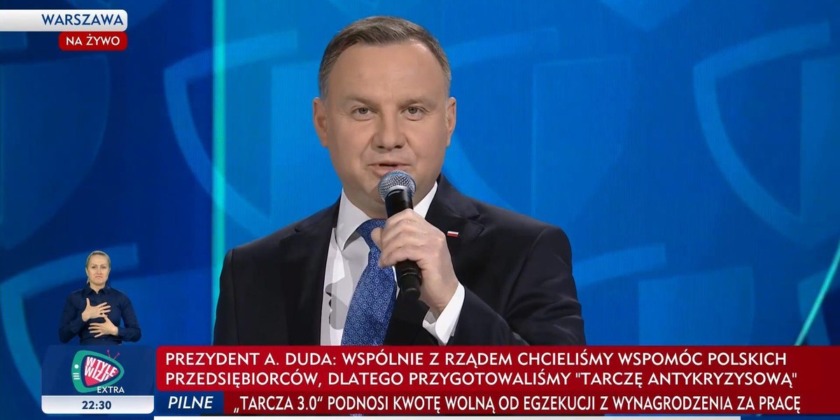 Prezydent Duda w marcu podpisał ustawę dającą 1,7 miliarda zł dodatkowej pomocy dla TVP z budżetu