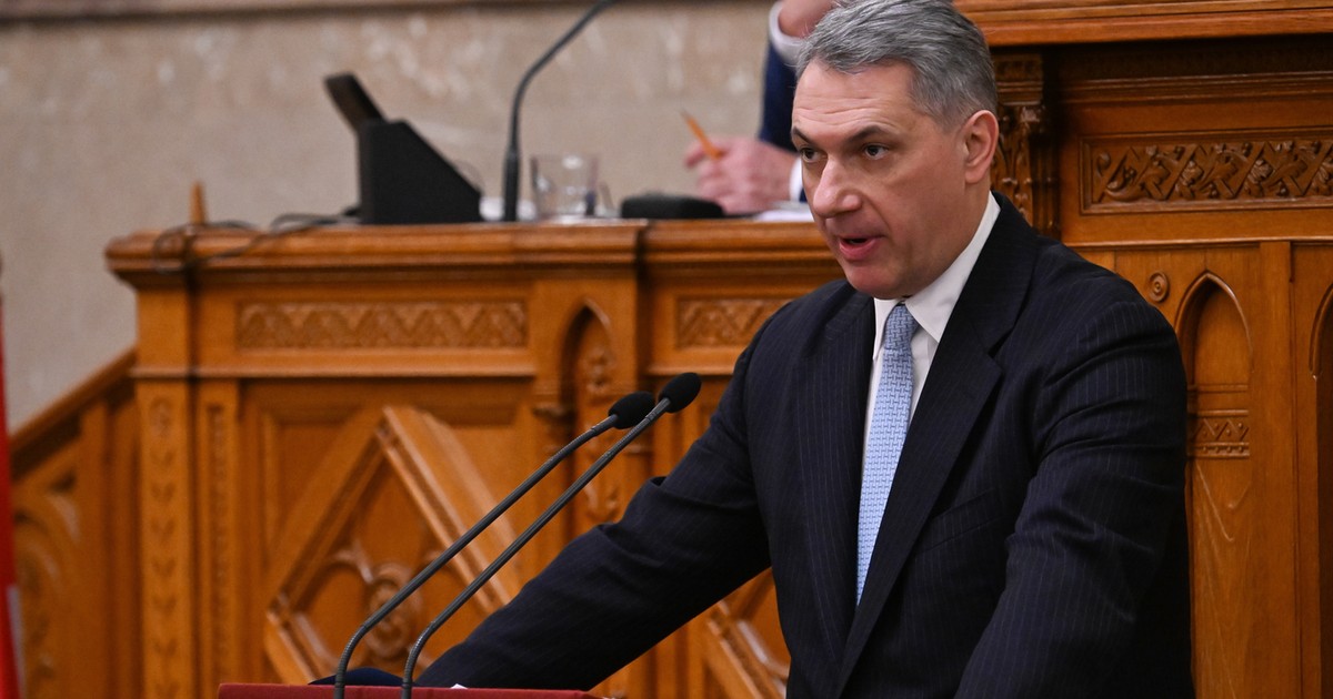 Lázár János szerint Novák Katalin  egyszerűen „nem való közéjük – vajon igaza van? Szavazzon!