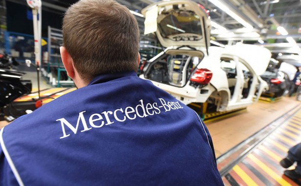 Minister Morawiecki ujawnia, kiedy Mercedes wbije pierwszą łopatę pod nową inwestycję w Polsce