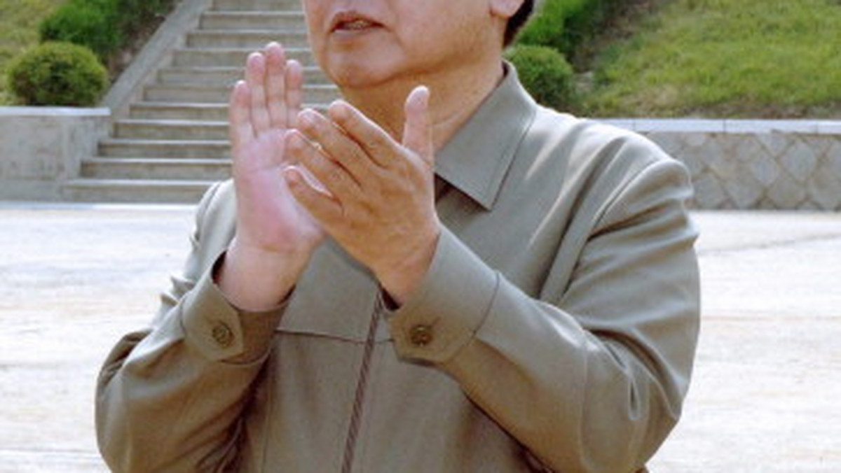 Kim Dzong Un, syn przywódcy Korei Północnej Kim Dzong Ila, został mianowany generałem - podały północnokoreańskie środki masowego przekazu.