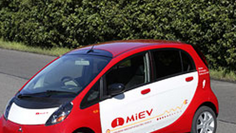 Mitsubishi zainteresowanie elektrycznym iMiEV zmusza