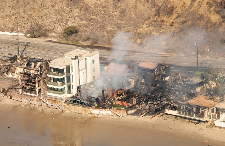 Kuća Dejvida Stajnera u Malibuu nakon požara