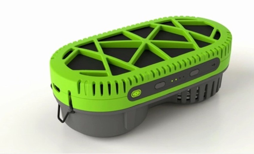 "PowerTrekk" - novi punjač koji radi na vodu