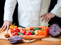 Najniebezpieczniejsze warzywa. Przez nie trafiamy na ostry dyżur