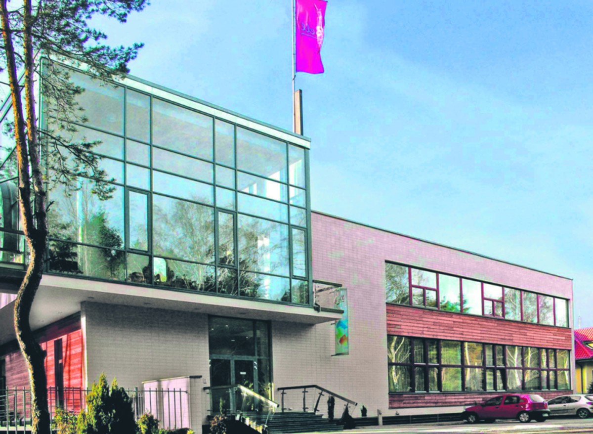 W podwarszawskim Józefowie produkowane są zarówno kosmetyki, jak i ich opakowania