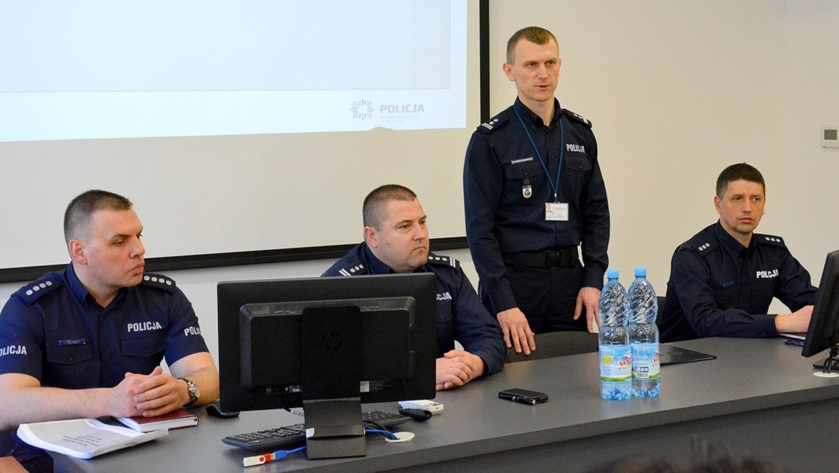 Mieszkańcy województwa podlaskiego chcą przywrócenia 26 placówek policji. To efekt konsultacji społecznych w ramach tworzenia w regionie tzw. mapy zagrożeń.