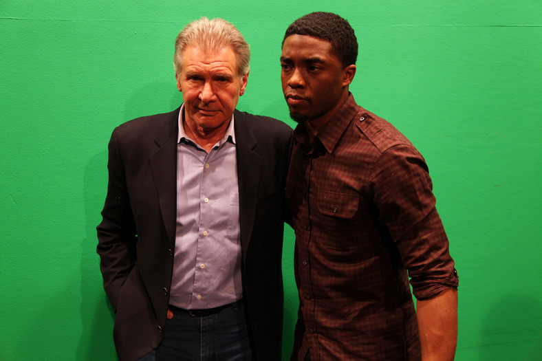 Harrison Ford i Chad Boseman w 2013 r.