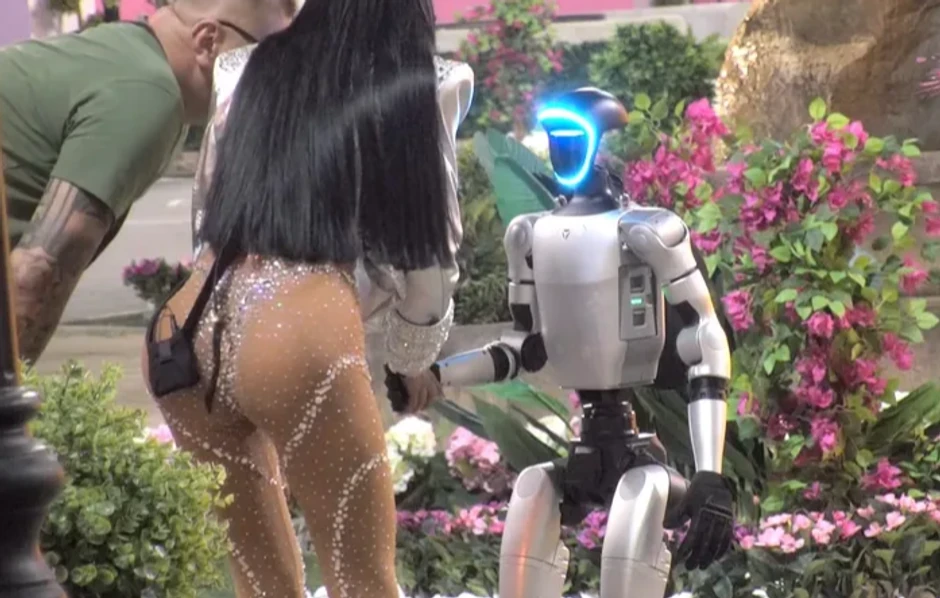 Silikonska zadnjica Maje Marinković