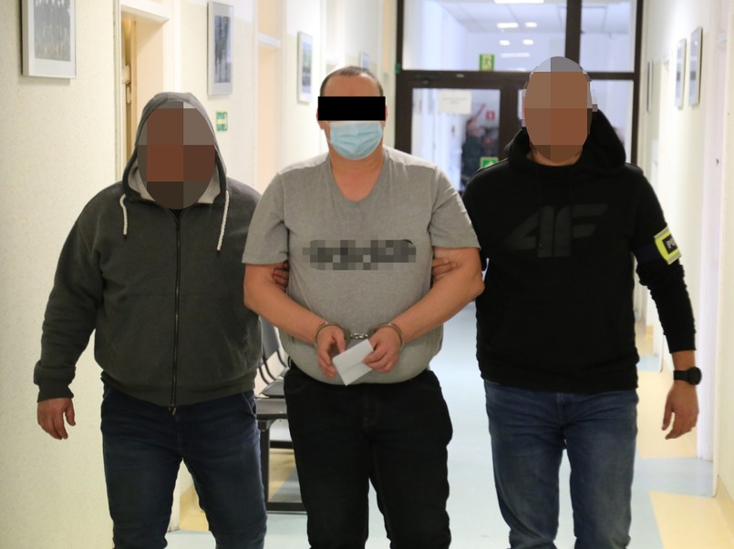 Policja zatrzymała złodzieja samochodów