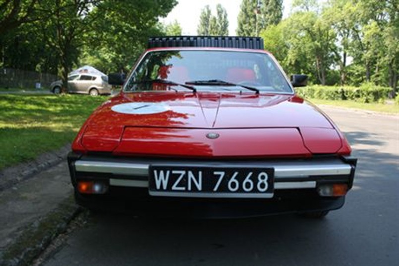 Fiat X1/9 - budżetowe Ferrari?