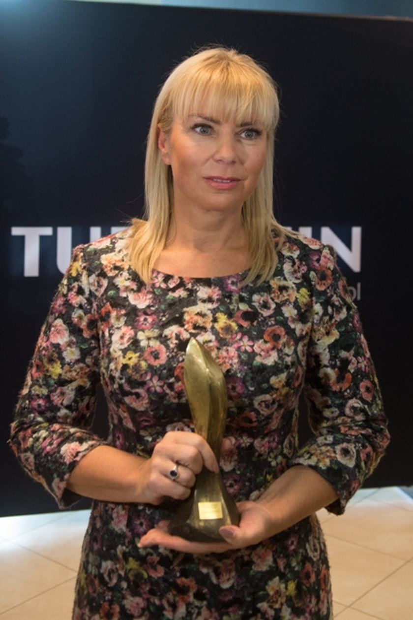 Elżbieta Bieńkowska z nagrodą