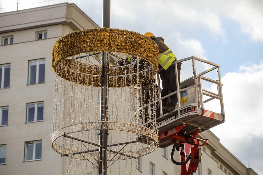 Wraca świąteczna iluminacja