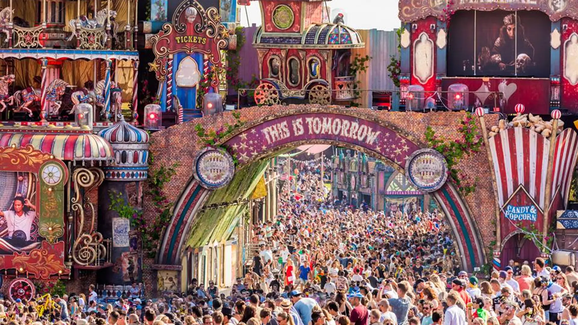 Baśń dla dorosłych w rytmie elektro. W Belgii trwa festiwal Tomorrowland