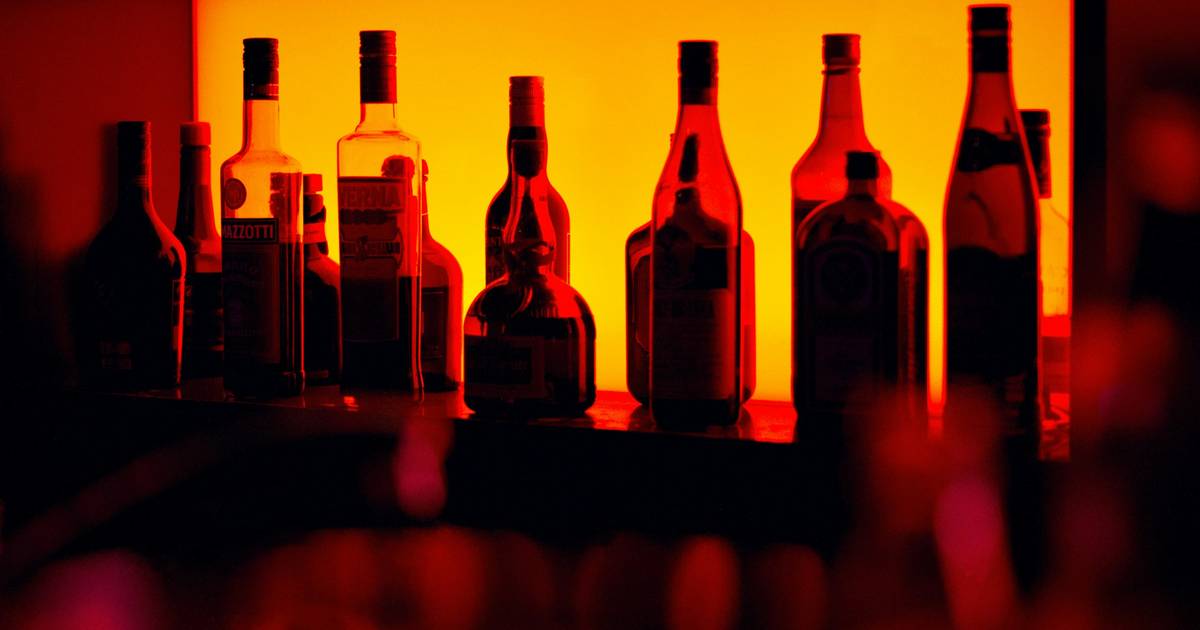 Prohibicja w Warszawie jednak wejdzie w życie? Na stole dwie dwie propozycje