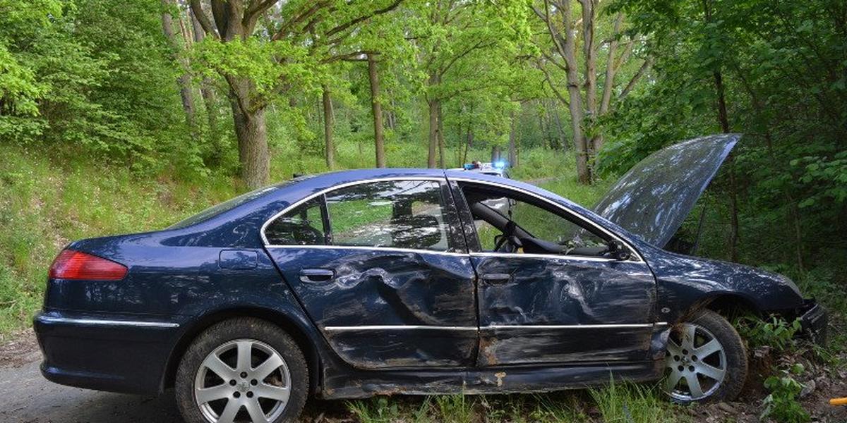 Miał prawie dwa promile, spowodował wypadek i uciekł. W