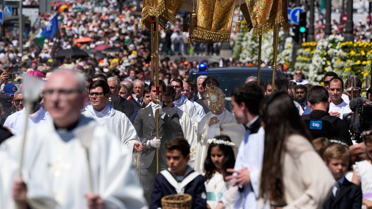 Papa Lav XIV u Madridu