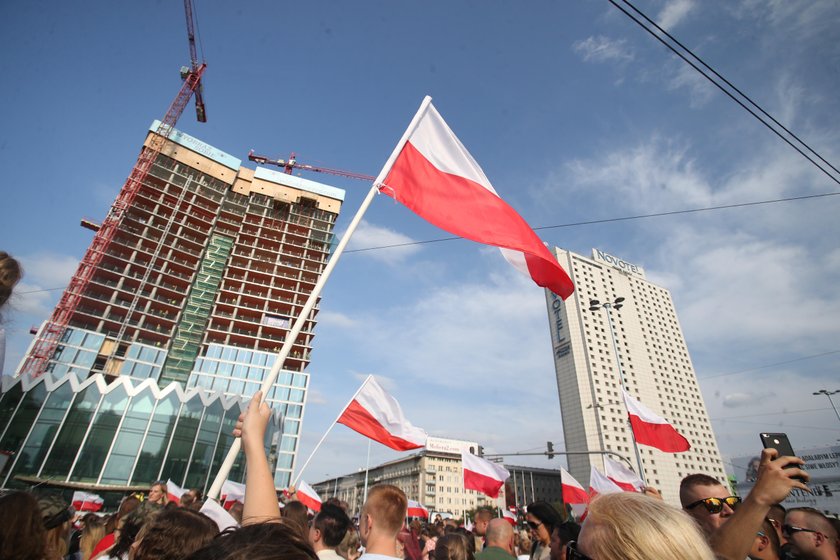 Nieobecność Marka Kuchcińskiego na obchodach rocznicy Powstania Warszawskiego