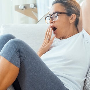 Ezek a tünetek jelezhetik, hogy probléma van a pajzsmirigyével