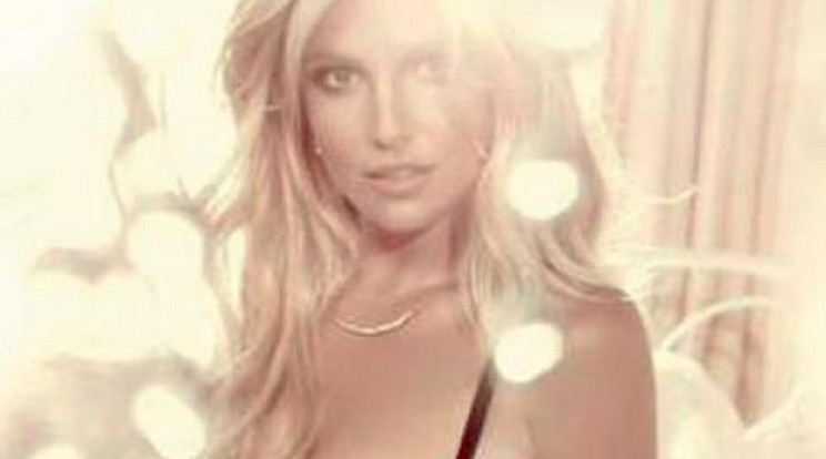 Britney betör a hálószobákba!