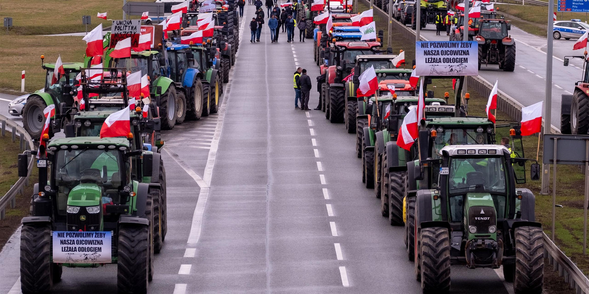 Rolnicy strajkują w całej Polsce.