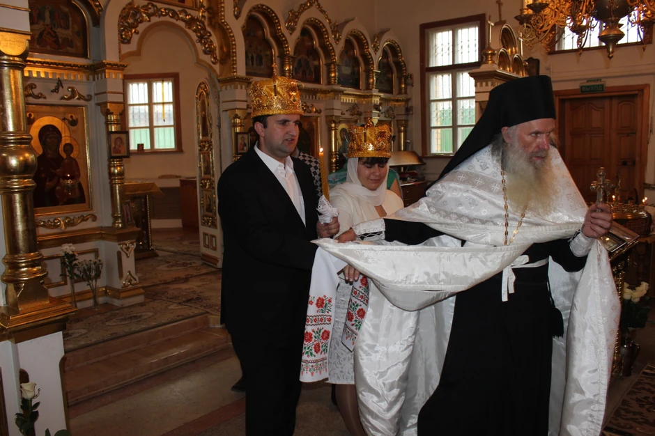 Radislav i Nataša venčali su se u pravoslavnom hramu u Rusiji