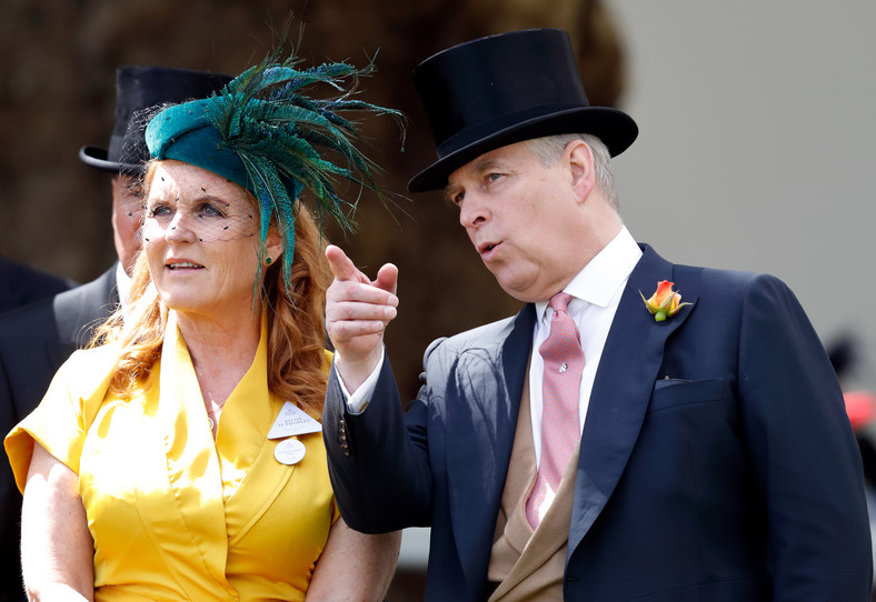 Książę Andrzej z byłą żoną Sarah Ferguson (Ascot, czerwiec 2019 r.)