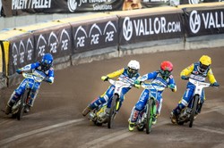 Apator sezon zaczął od zwycięstwa. Lambert i Sajfutdinow zdobyli po 11 punktów