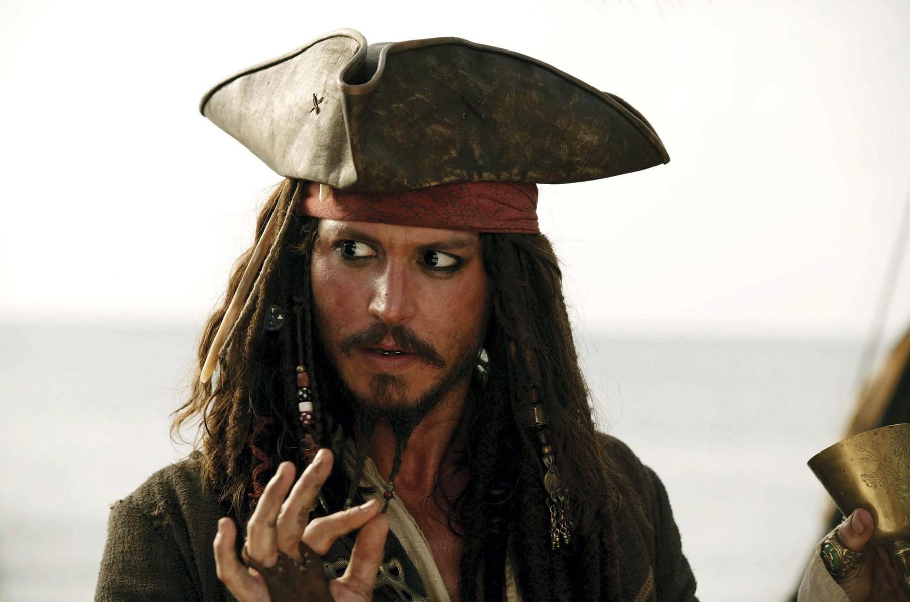 Johnny Depp ako Jack Sparrow v Pirátoch z Karibiku.