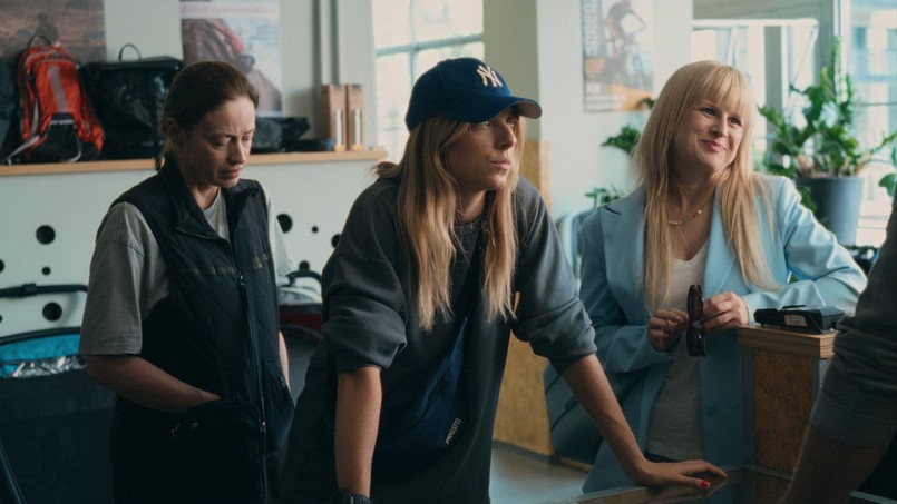 Magdalena Różczka, Masza Wągrocka i Barbara Wypych w serialu "Matki Pingwinów"