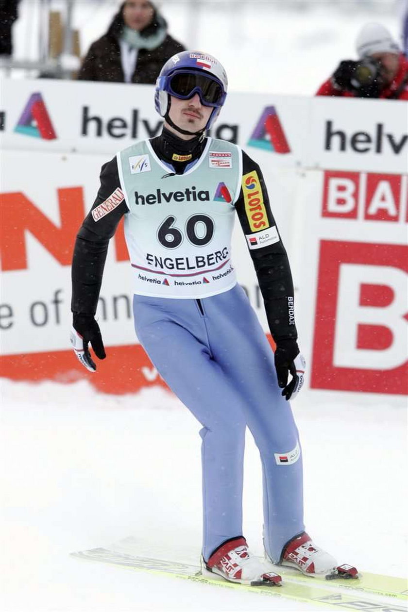 Kamil Stoch był dziesiąty w piątkowych zawodach w Engelbergu