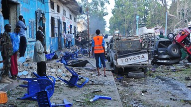 Somalia: co najmniej 23 zabitych, ponad 30 rannych w atakach Al-Szabab w Mogadiszu