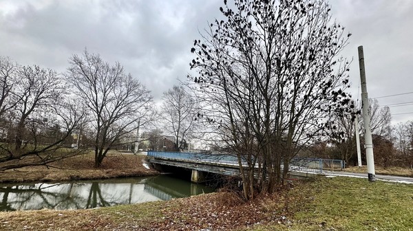 Przy moście Pilczyckim Starym powstanie kładka oraz drogi dla rowerów i ciągi piesze
